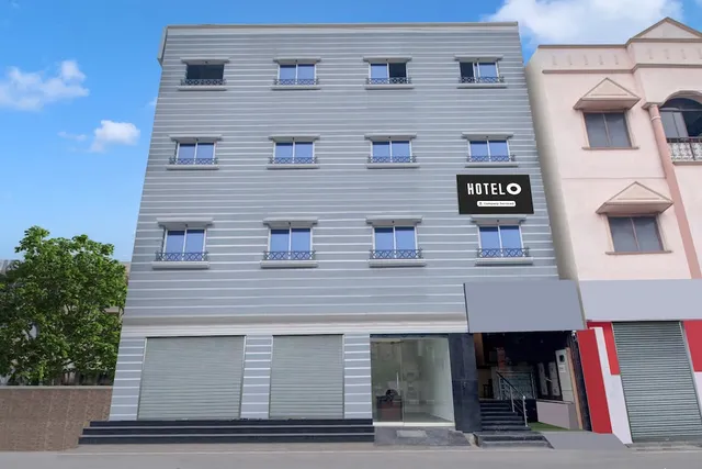 Super Hotel O Vijayawada Near Railway Station