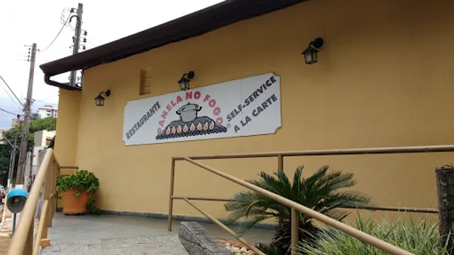 Restaurante Panela no Fogo