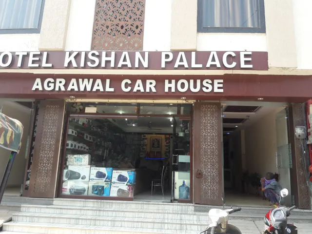 Hotel Kishan Palace