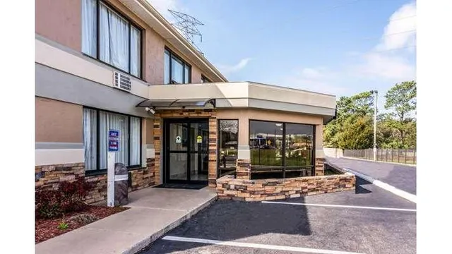 Quality Inn Pensacola North