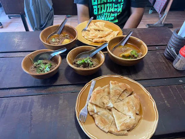 Ya & Da Corner (Halal Food)