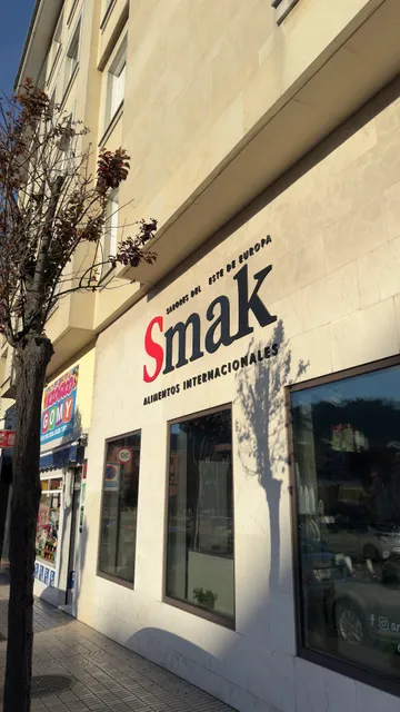 Smak Tienda