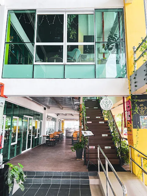 Phat Bee Cafe And Bakery Sdn Bhd