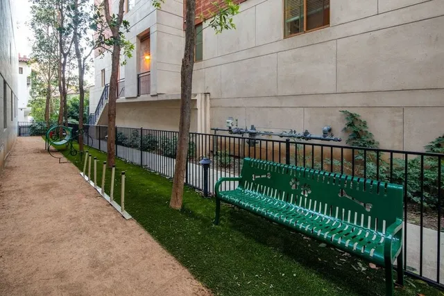 StaysPro - Glamorous Beverlywood Residence