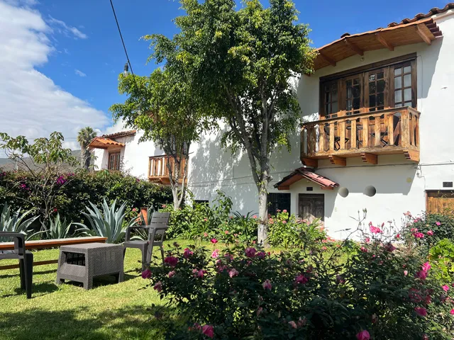 CASONA LARA Lodge, Distillery & Fields