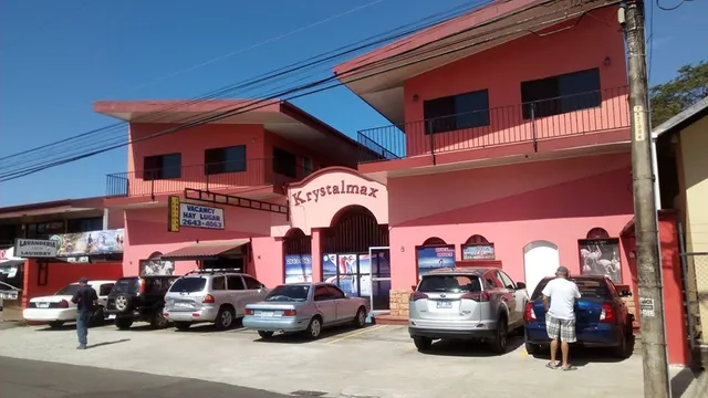 Aparta Hotel Krystalmax