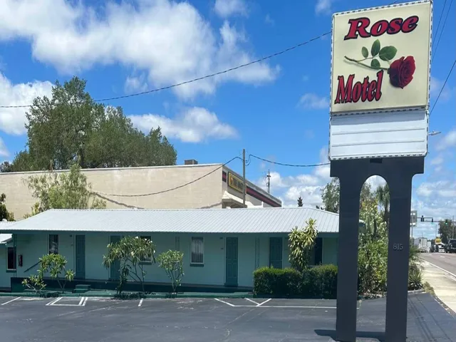 Rose Motel
