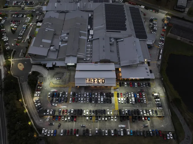 Distillery Road Market