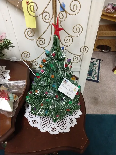 Cleo's Closet Consignment