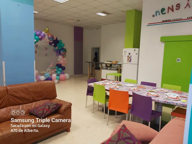 Cafeteria DNI ben pensat