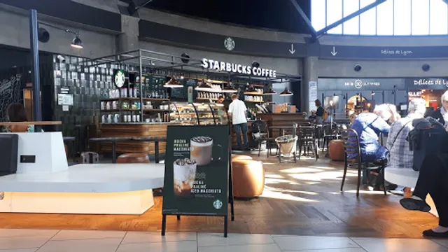 Starbucks Lyon airport T1