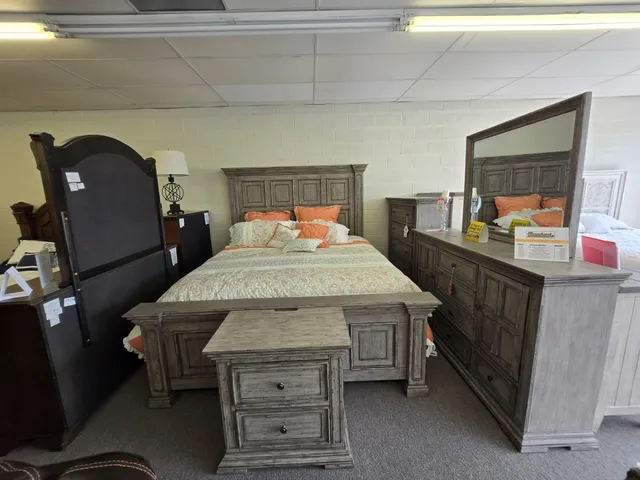 Standard Furniture & Mattress