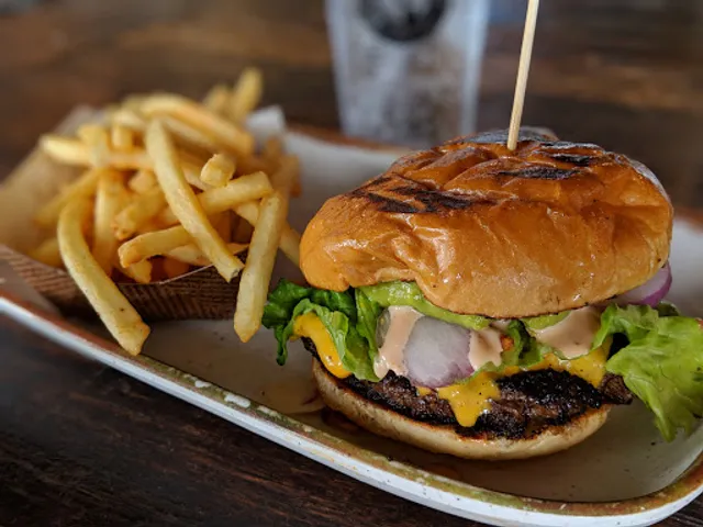 PINCHO Burgers and Kebabs