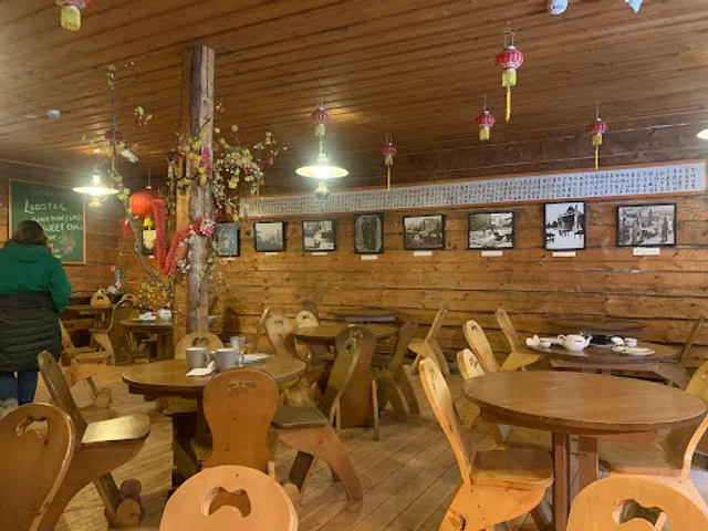 Lung Duck Tong Restaurant