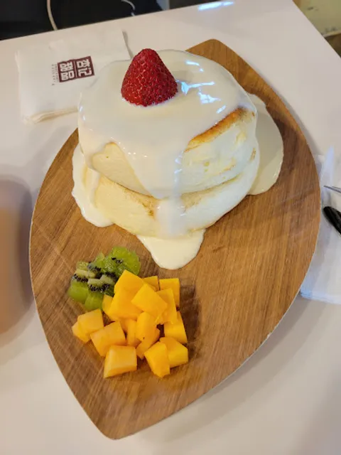 Sweethoney Dessert (BURNABY) 杏記甜品(Best Price on Website!)