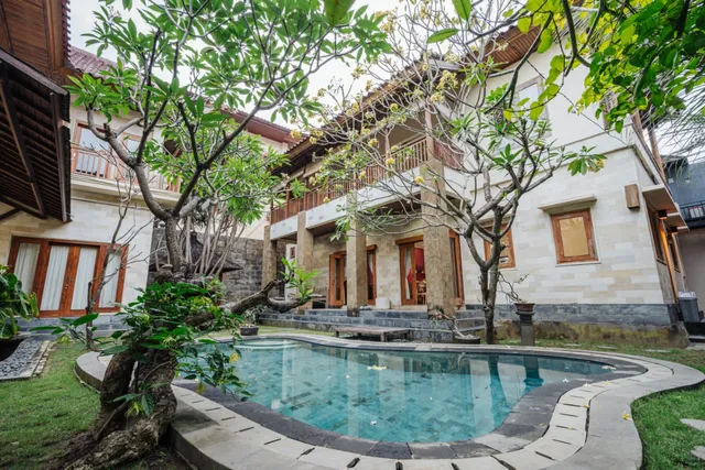 Rumahkita Sunset Villa