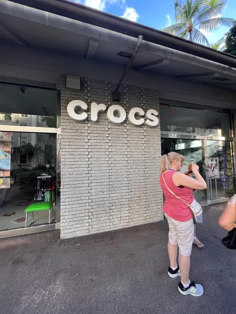 Crocs at Princess Kaiulani