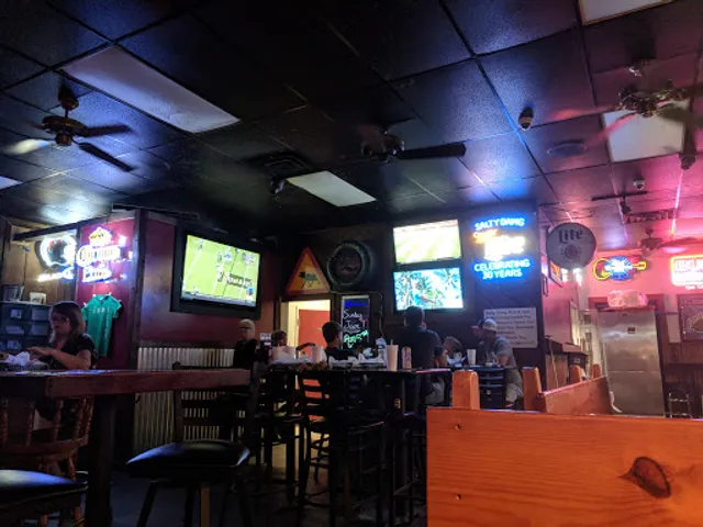 Salty Dawg Pub & Deli