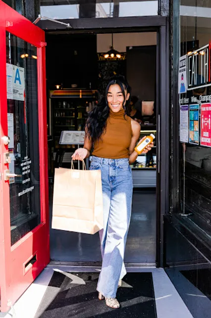 Eat This Café - Hollywood Brunch Spot: Breakfast, Lunch, Bottomless Mimosas