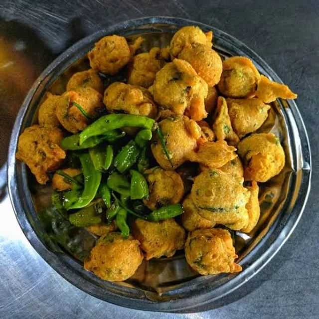 Kadarbhai Bhajiya House