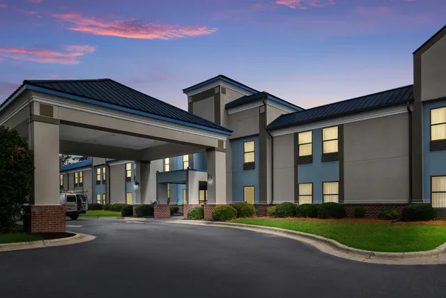 SureStay Plus Hotel by Best Western Tarboro