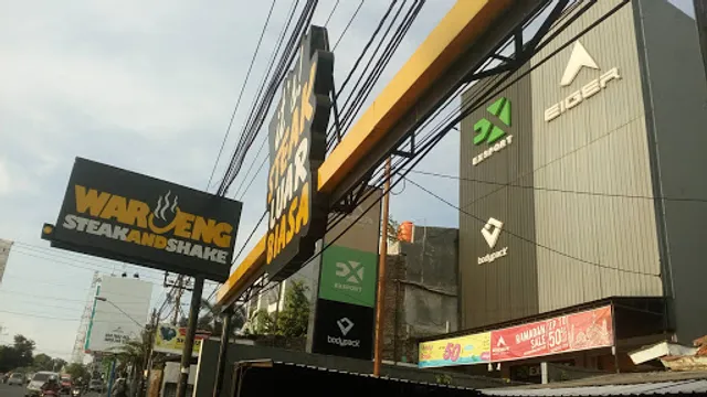 Waroeng Steak And Shake Tembalang