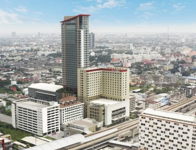 Grand Richmond Stylish Convention Hotel