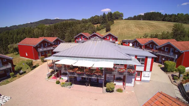 Village Ho­tel "Baye­ri­scher Wald"