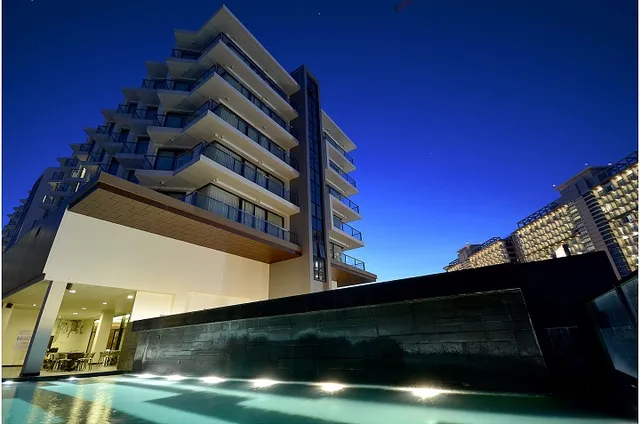 Tsix5 Quarter Hotel โรงแรมทรีซิ้กตี้ไฟว์ ควอเตอร์