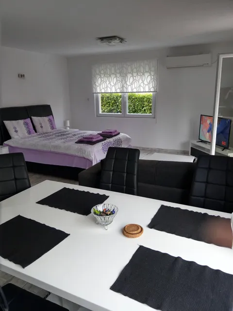 Azulmburgo Apartment