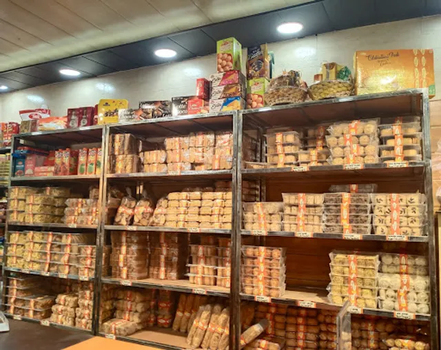 Biscakes The Cake Shop