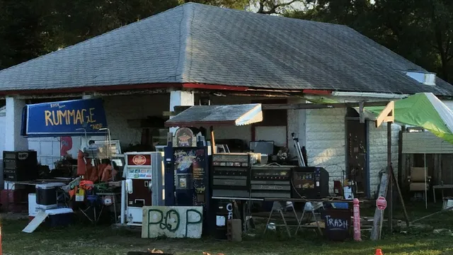 River Sioux Rummage Shop