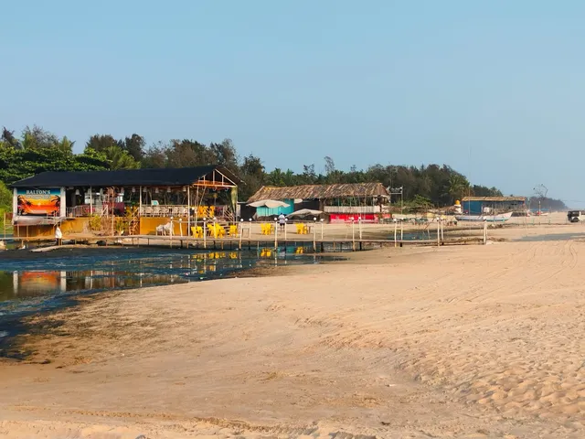 Four Seasons Guest House