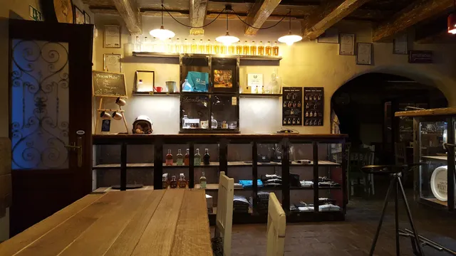 Thomas•Dyntar original Trebic whisky bar