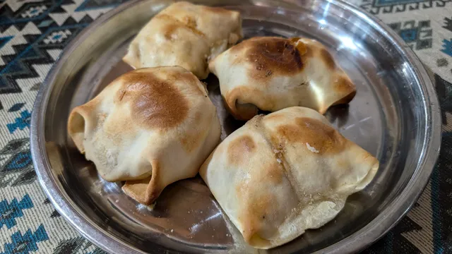 Chuancaixiang Restaurant