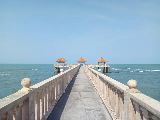 Bayu Balau Beach Resort (Hotel)