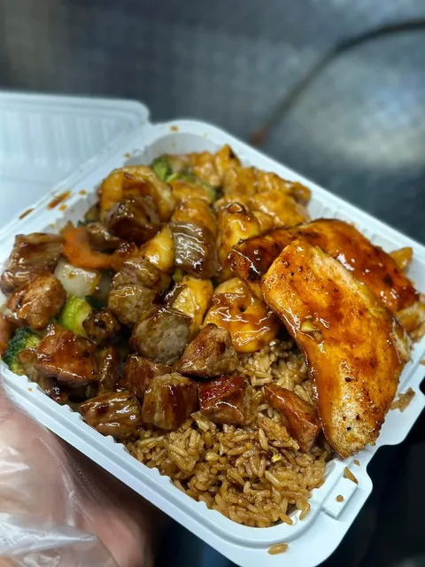 Putra's Hibachi Grill