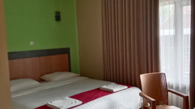 The New Orlinds Guest House