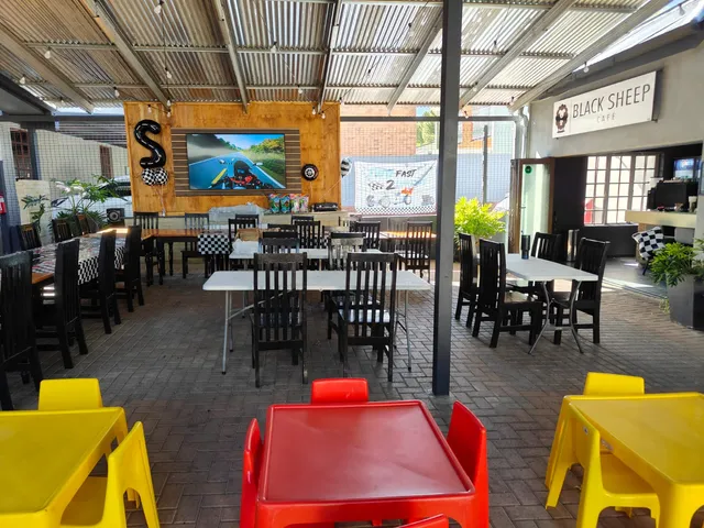 Black Sheep Café