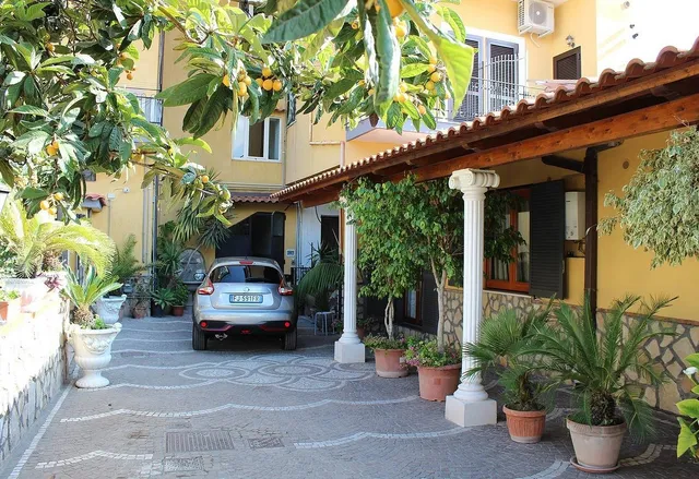 Buonocore Rooms Bed & Breakfast