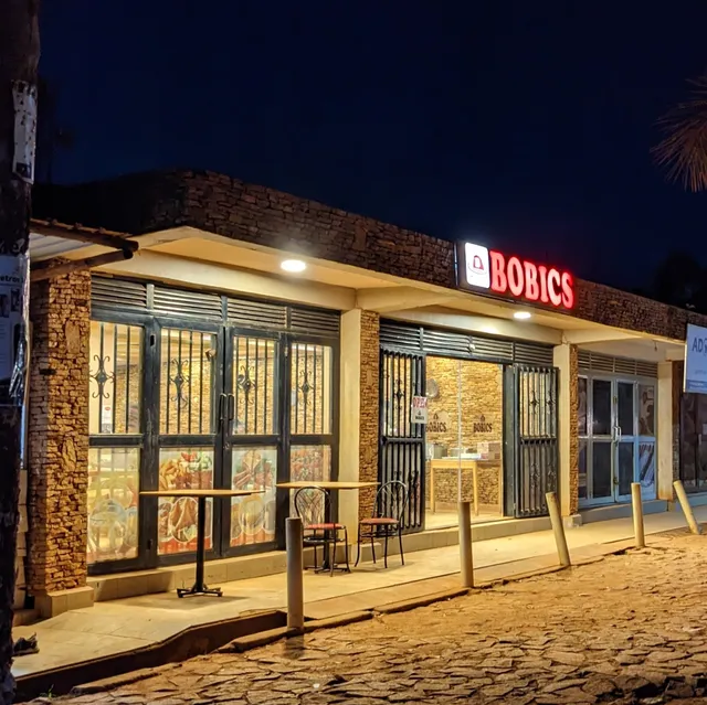 BOBIC'S FAST FOODS AND PASTRIES