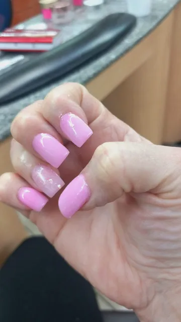 L Nails