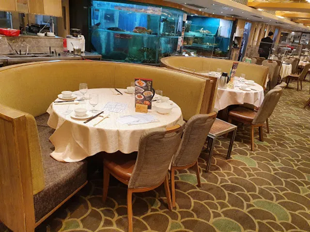 Victoria Harbour Restaurant (Ma On Shan)