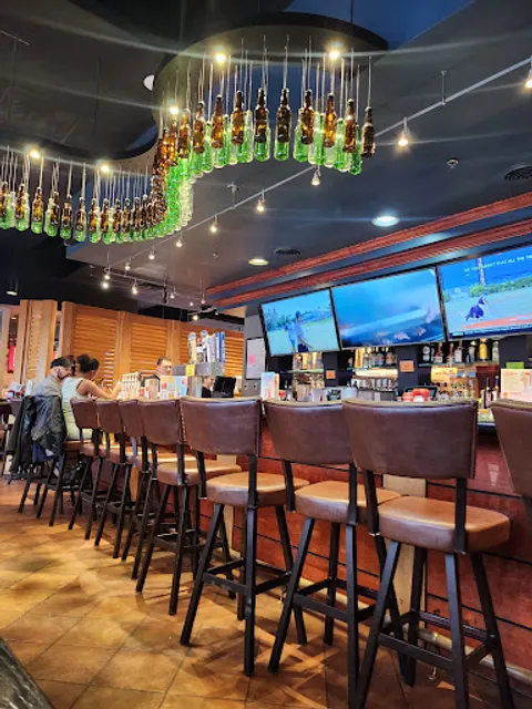 Red Robin Gourmet Burgers and Brews