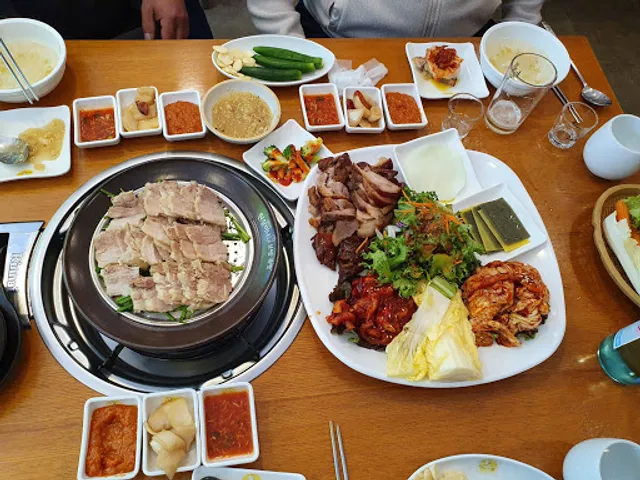 원할머니보쌈족발 계산점