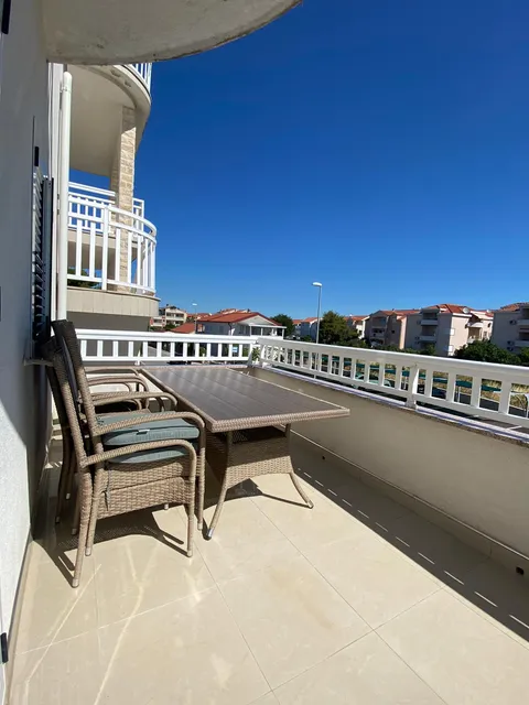 Villa Ruza (Apartments & Rooms)