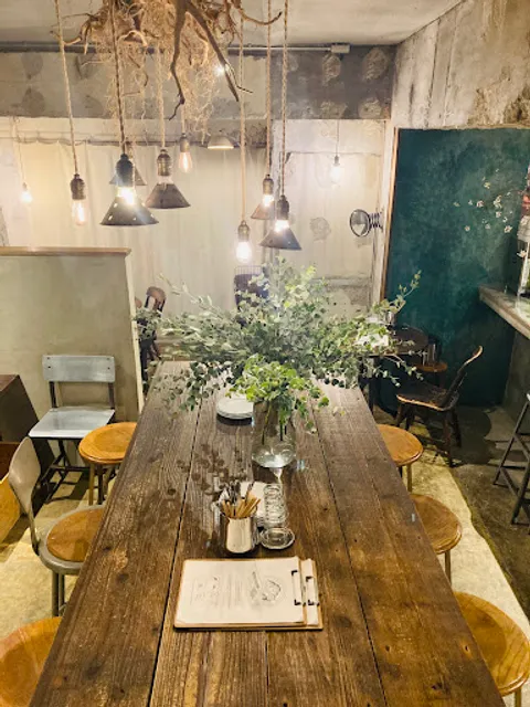 CORI. NATURAL VEGAN FOOD & CRAFT BEER