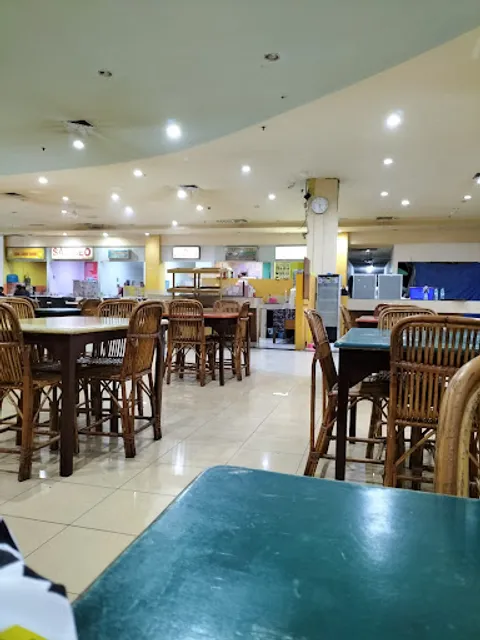 Angella's Cafe & Resto