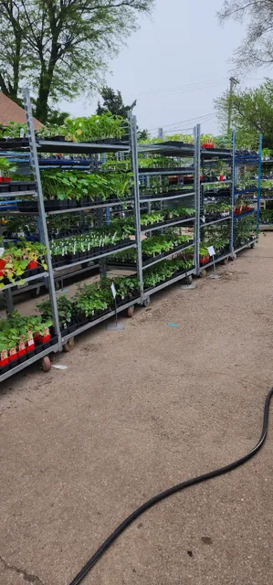 Cirian's Farmers Drive-In Market