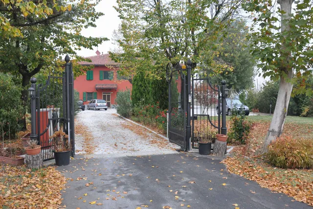 La Cascina Bed & Breakfast